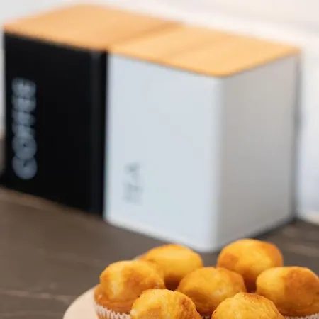 Pinea 718 Seaview Daire